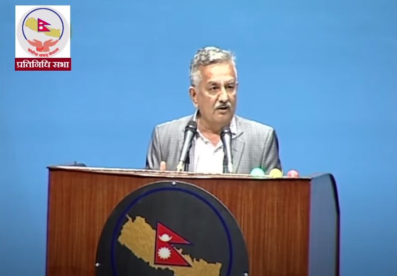 संसदमा एमालेले माग्यो अर्थमन्त्रीको राजीनामा, बजेट बहसकाे जवाफ सुन्न अस्वीकार